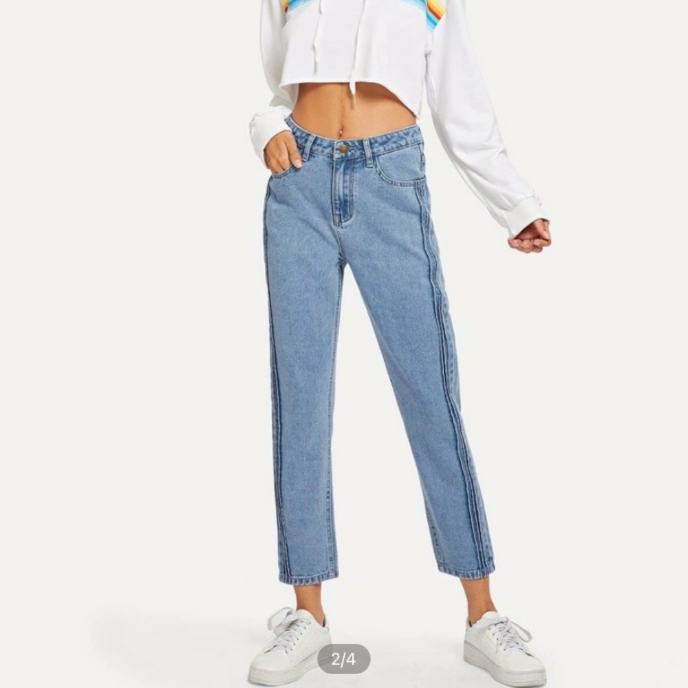 SHEIN High Waisted Jeans